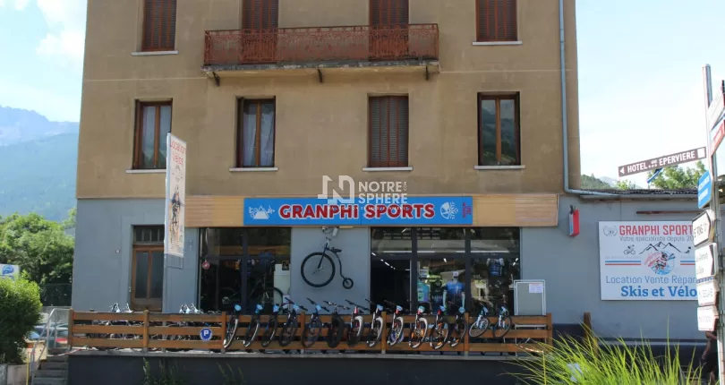 Photo du magasin Granphi Sports à Barcelonnette